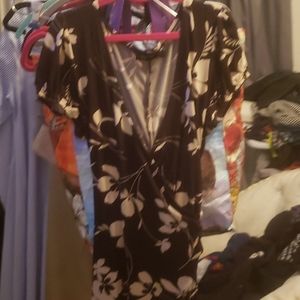 Ruby Rox size large short sleeve brown dress